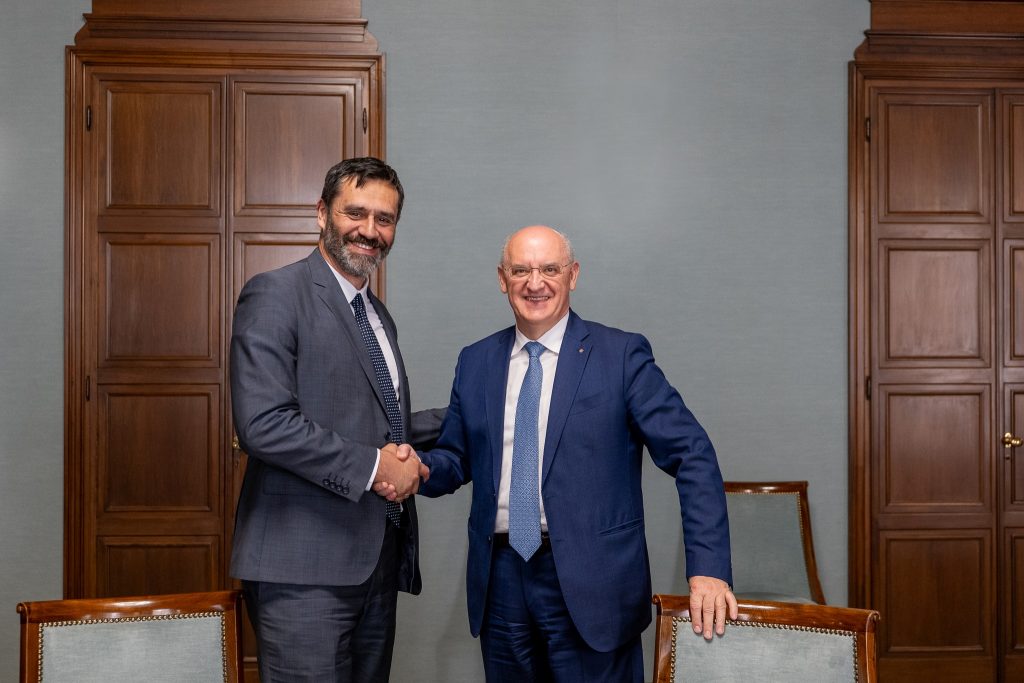 Banca di Asti e Groupama